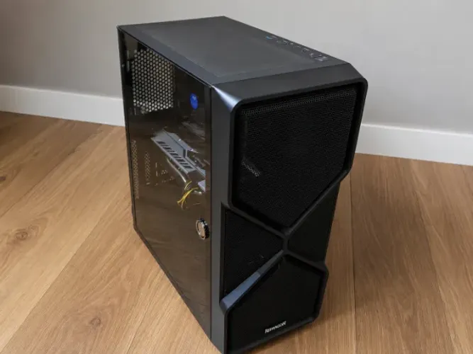 PC GAMER RX 570