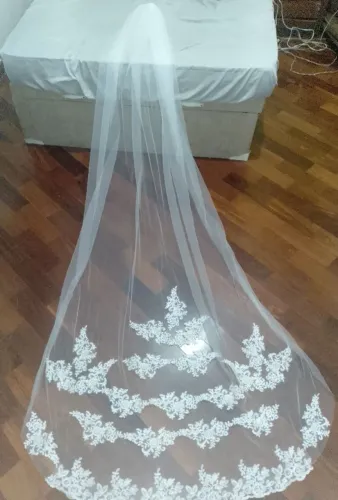Alugo Véu de noiva 