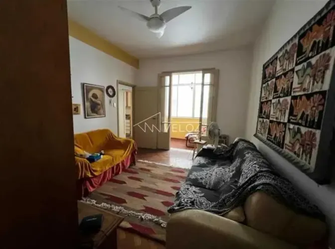 2 Dormitórios (0 Suítes) 0 Vagas 2 Banheiros 92 M²