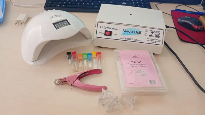 Nails designer 