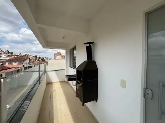 Apartamento com 2 dormitórios para alugar, 110 m² por R$ 2.408,00/mês - Campos Elíseos - V