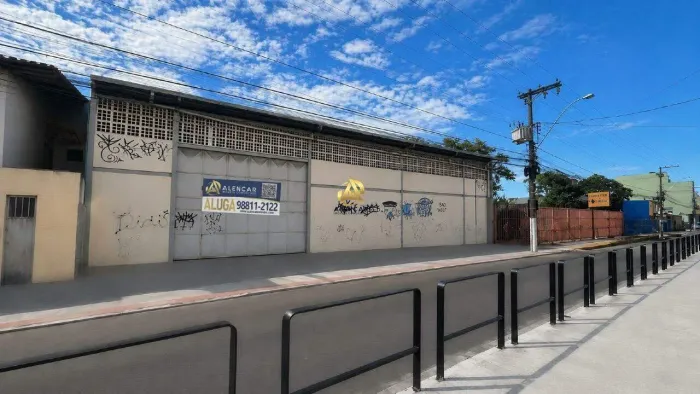 GALPÃO COM 520M² PARA LOCAÇÃO EM SOTECO VILA VELHA/ES