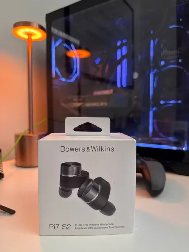 Bowers & Wilkins Pi7 S2