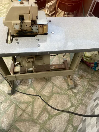 Máquina de costura