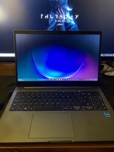 Notebook Samsung Book - Intel Core i3 11ª Geração | 4 GB RAM | 240 GB