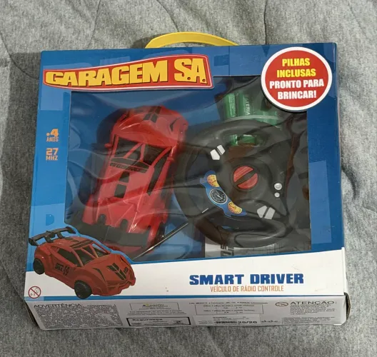 Carro de Controle Remoto Smart Driver - Garagem S.A.