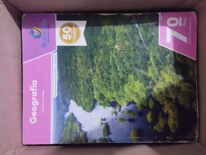 Livros 7 ano - Sistema de Ensino Sucesso