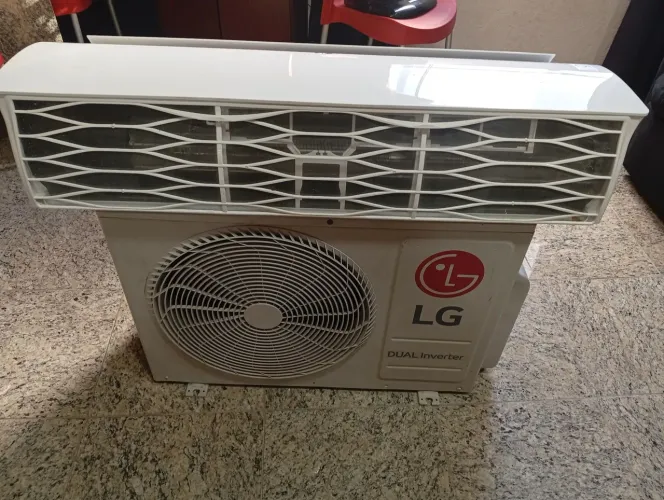 Ar condicionado split LG inverter 3 meses de uso