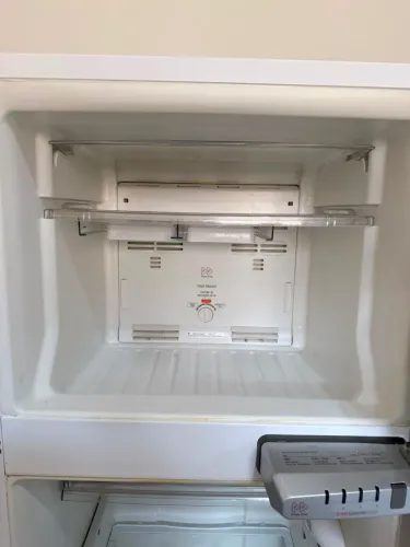 Geladeira Frost Free Clean 352Litros Brastemp