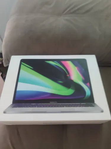 MacBook Pro de 13 polegadas com chip M2 da Apple