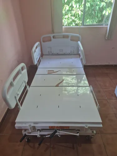 Cama Hospitalar Manual