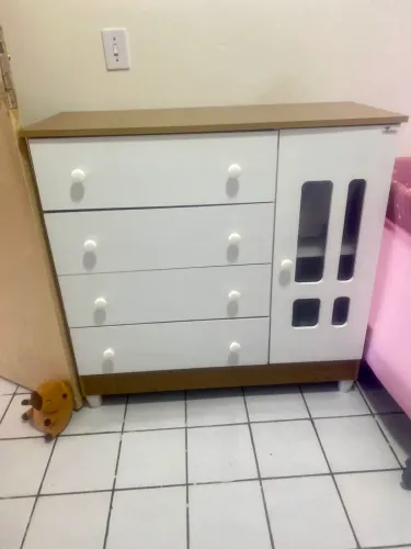 Cômoda infantil