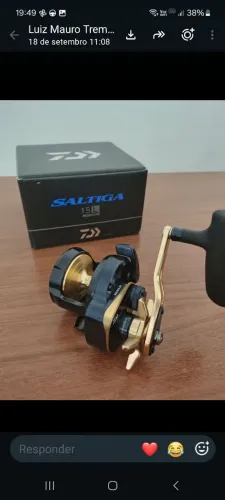 Carretilha Daiwa Saltiga 15L Manivela Esquerda.