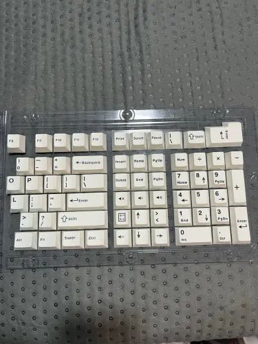 Keycaps bege double shot PBT Cherry profile 126 teclas