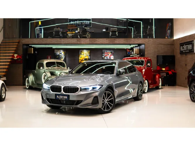 BMW 320I 320i 2024