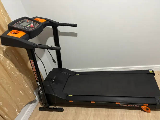Esteira Dream fitness energy 2.1, seminova