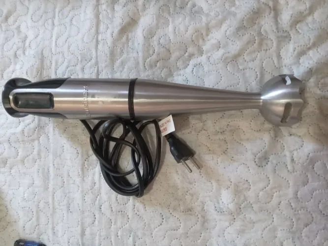 MIXER DE MÃO,  CUSINART, LEIA O ANÚNCIO 
