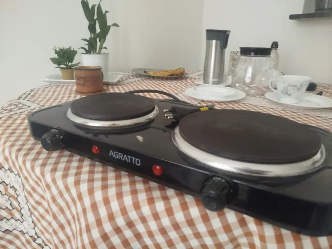 Fogão elétrico Agratto 1 boca funcionando perfeitamente a outra com mal.contato