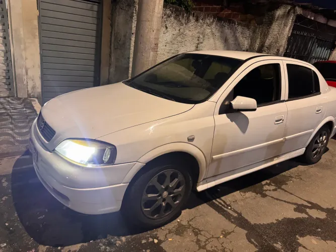 Chevrolet Astra Sedan 1.8 MPFI 8V 4P (taxi) (álcool) 2002