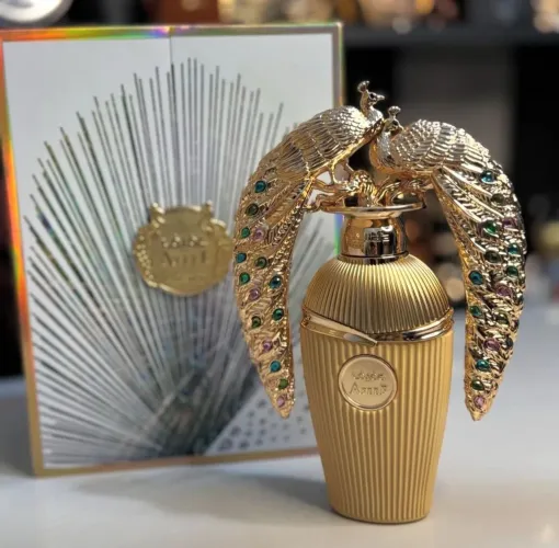 Perfume árabe afeef, o famoso perfume do pavão