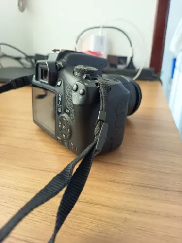 Camera Cannon EOS Rebel t7