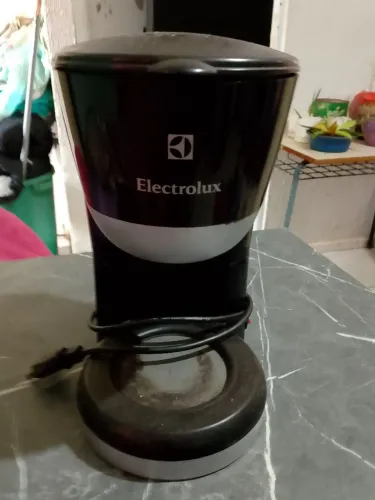 Cafeteira Eletrolux sem jarra