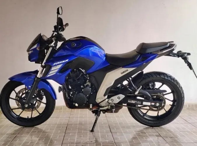 FZ25 completa