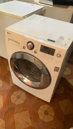  Vendo Lava e seca LG.