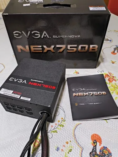 Fonte EVGA SUPERNOVA NEX750B 750W
