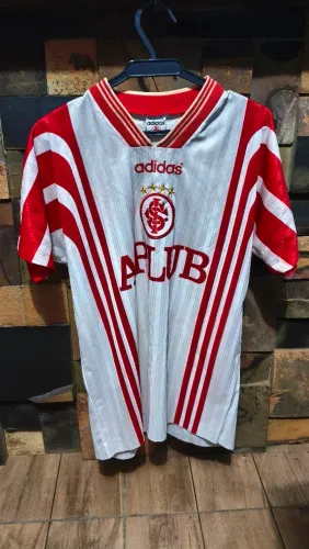Camisa internacional
