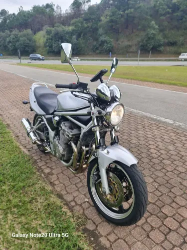 Bandit 600 (2005)