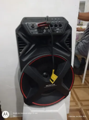 Vendo caixa de som portátil Mondial