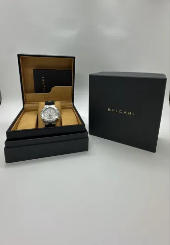 Relógio Bvlgari Diagono scuba fifa 