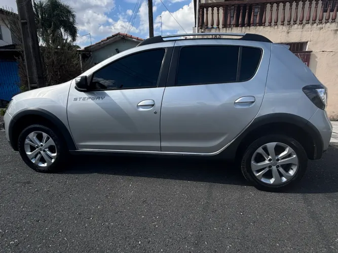 Renault Sandero Step. Easy R H-power 1.6 8V 2015