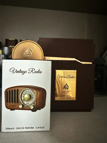 Vintage Rádio lataffa