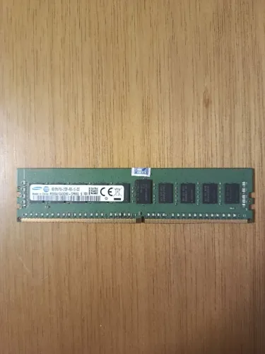 Memória RAM Samsung 8GB DDR4 ECC Registered 2133MHz Servidor / Kit X99