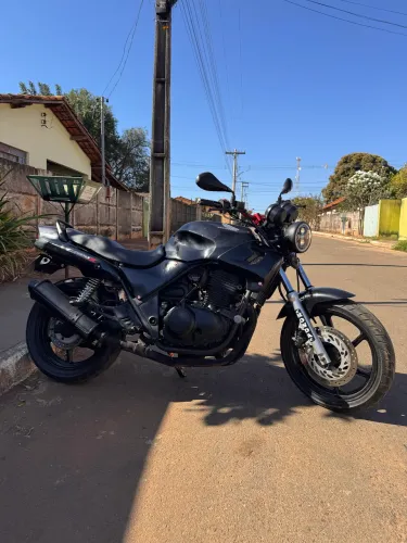 CB 500