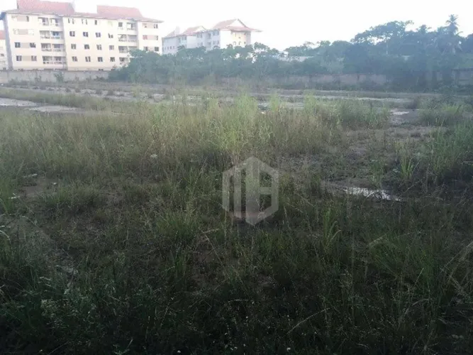 Grande Área para Construção em Camaçari  7.650m² | Excelente Topografia | Expansão Urbana 