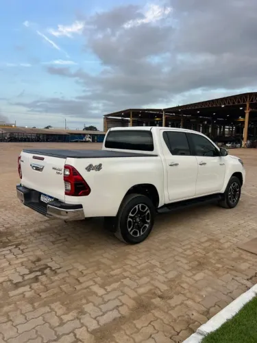 Toyota Hilux CD SRV 4X4 2.8 TDI Diesel Aut. 2024
