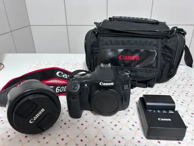 Câmera Canon EOs 60d