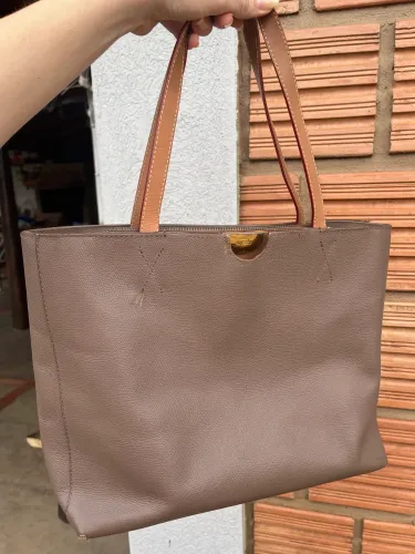 Bolsa Arezzo