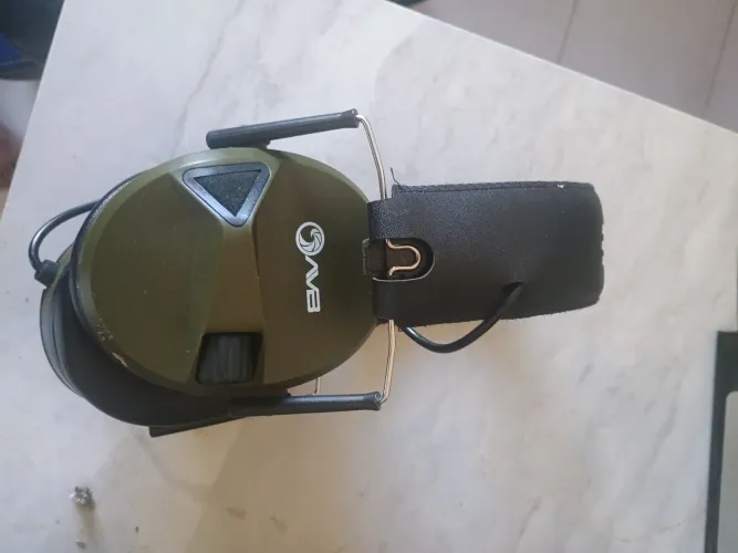 Fone, abafador eletrônico 