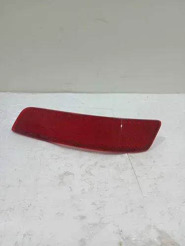 Refletor Esq Parachoque Tras Toyota Corolla 15/19 11387000  Vermelho