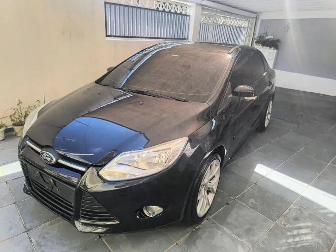 Ford Focus Sedan 2.0 16v/2.0 16V Flex 4P Aut. 2014