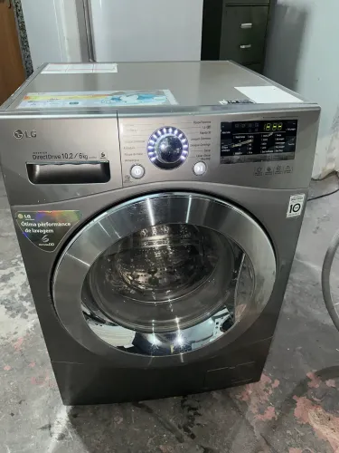 Lava e seca LG 10kg inox 
