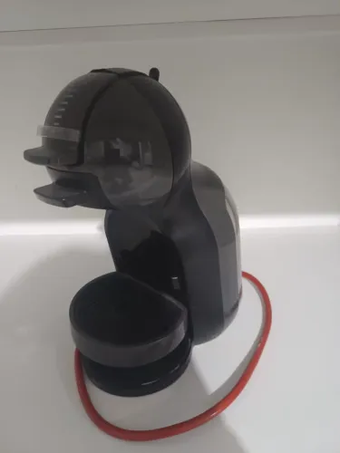 Cafeteira Nescafé Dolce Gusto Mine Me 110v