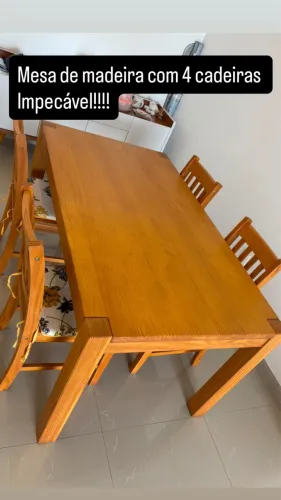 Mesa madeira maciça 