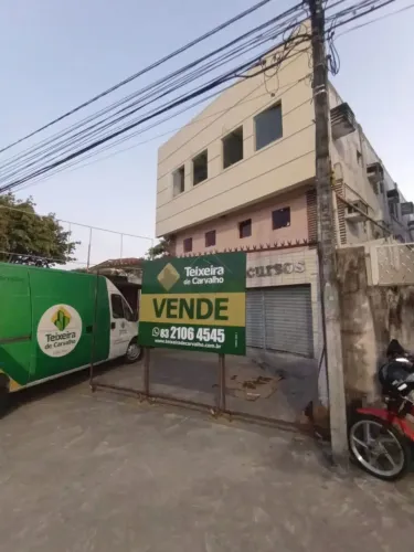 Prédio Comercial 1000m² à Venda em João Pessoa - Ideal para Escolas, Clínicas e Escritório