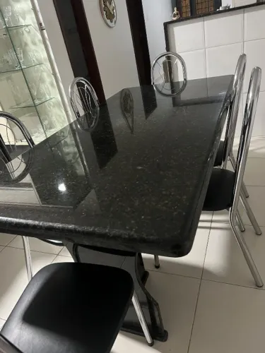 Mesa de jantar mármore 6 cadeiras de inox