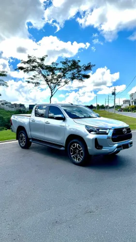 Toyota Hilux CD SRV 4X4 2.8 TDI Diesel Aut. 2025